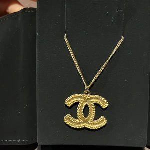 Chanel Jumbo CC Necklace Gold Tone Free Size